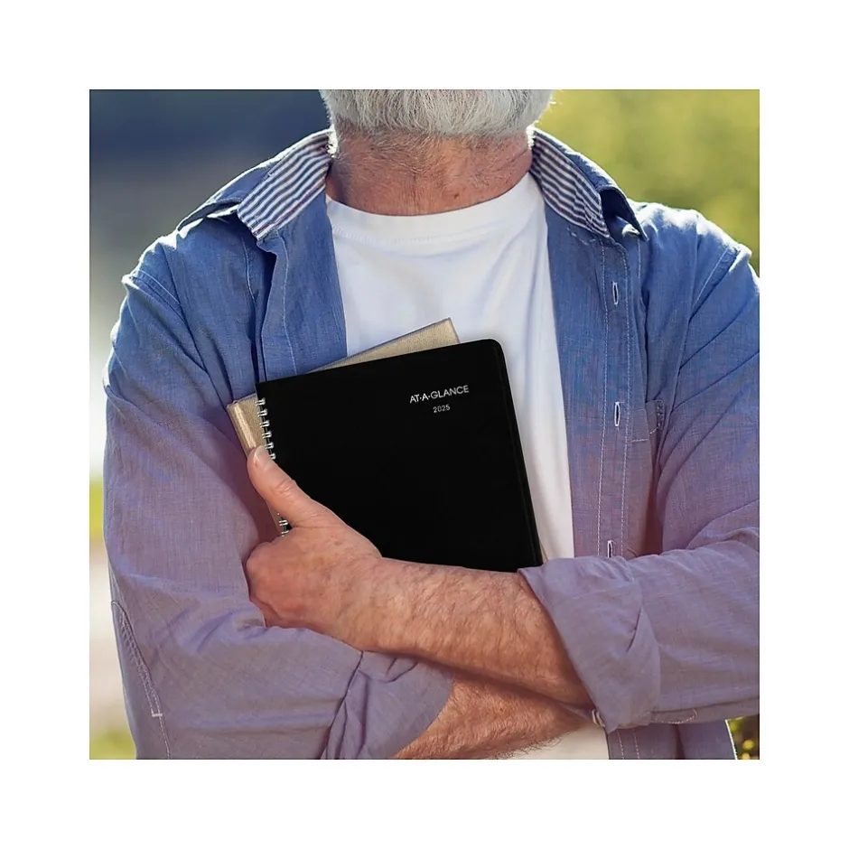AT-A-GLANCE 2025 DayMinder 7" x 8.75" Weekly Planner, Faux Leather Cover, Black (G535-00-25) Hot