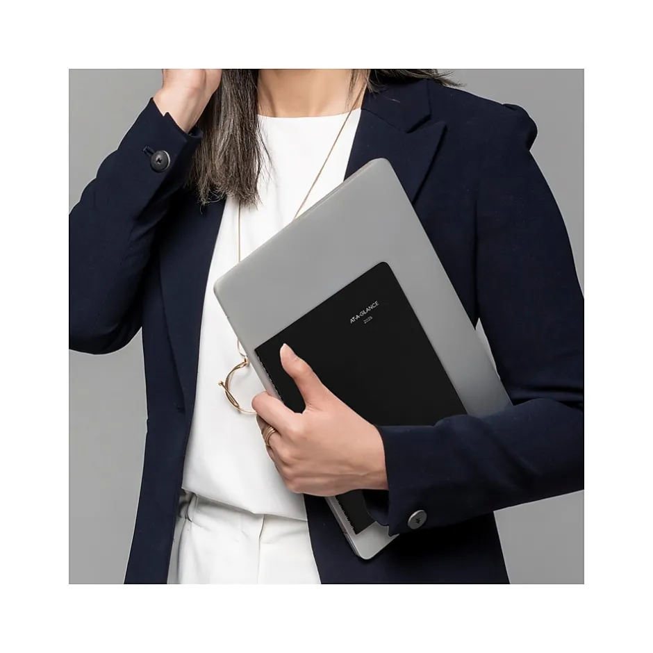 AT-A-GLANCE 2025 DayMinder 7" x 8.75" Weekly Planner, Faux Leather Cover, Black (G590-00-25)