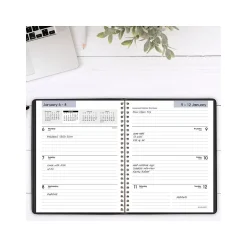 AT-A-GLANCE 2025 DayMinder Executive 7" x 8.75" Weekly & Monthly Planner, Faux Leather Cover, Black (G546-00-25) Outlet