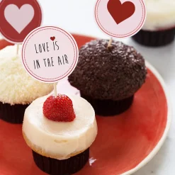 Avery Print-to-the-Edge Inkjet Round Labels, 1 1/2