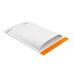 Coastwide Professional ™ 7.88" x 10.75" Self-Sealing Bubble Mailer, #1, White, 100/Pack (CW56589)* Bubble Mailers