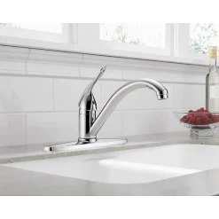 Faucets<Delta Commercial HDF Single Handle Kitchen Faucet, Chrome (100LF-HDF)