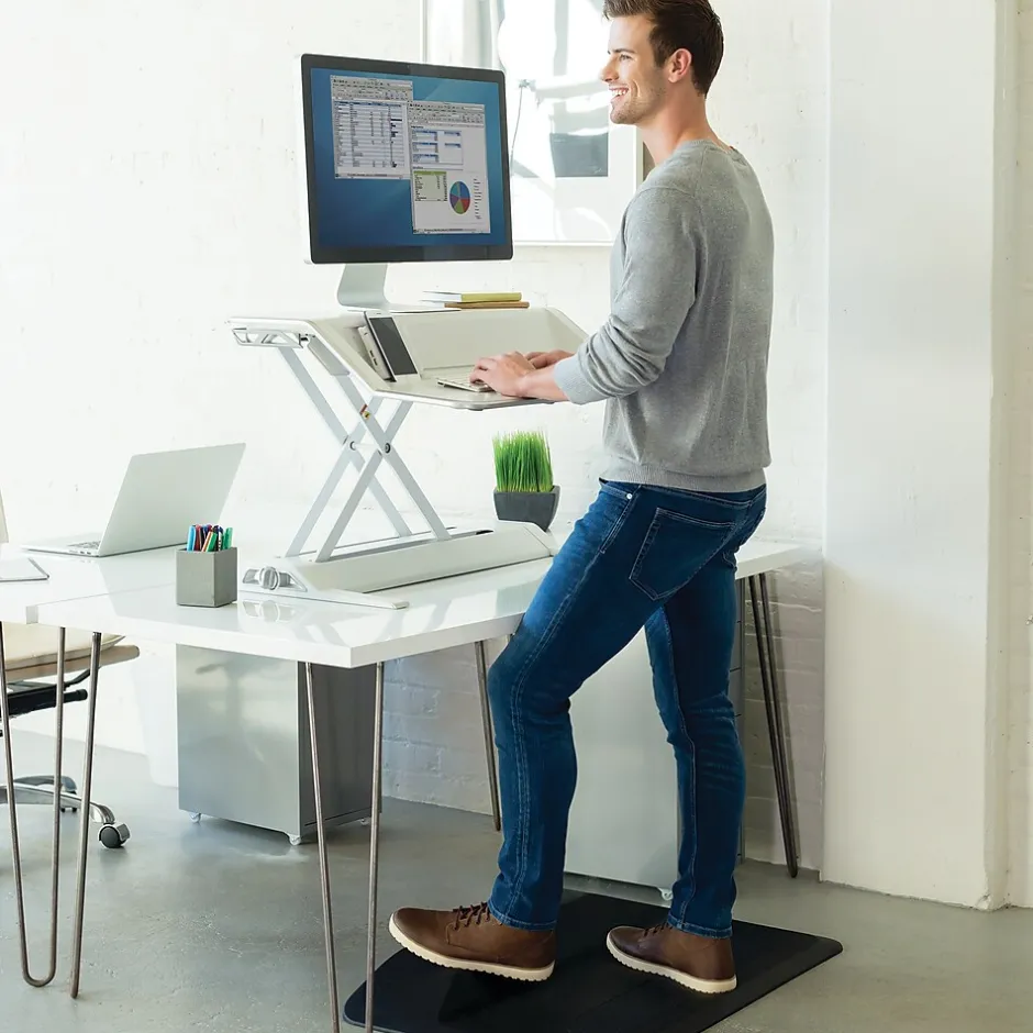 Floor Mats<Fellowes ActiveFusion Standard Floor Wellness Mat, 36" x 24", Black (8707102)