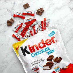 Chocolate<KINDER Chocolate Minis, 21.2. oz, 100/Pack (220-02311)