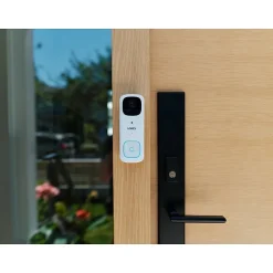 Smart Doorbells<Lorex Wi-Fi 2K Wired/Wireless Smart Video Doorbell, White (B463AJD-E)