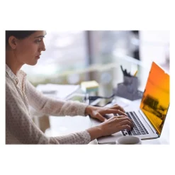 3M ™ Gold Privacy Filter for Apple® MacBook Pro® 16 2019 with ™ COMPLY™ Flip Attach (GFNAP009)