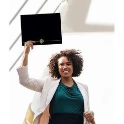 Outlet Classic Crest Certificate Holders, 8.5