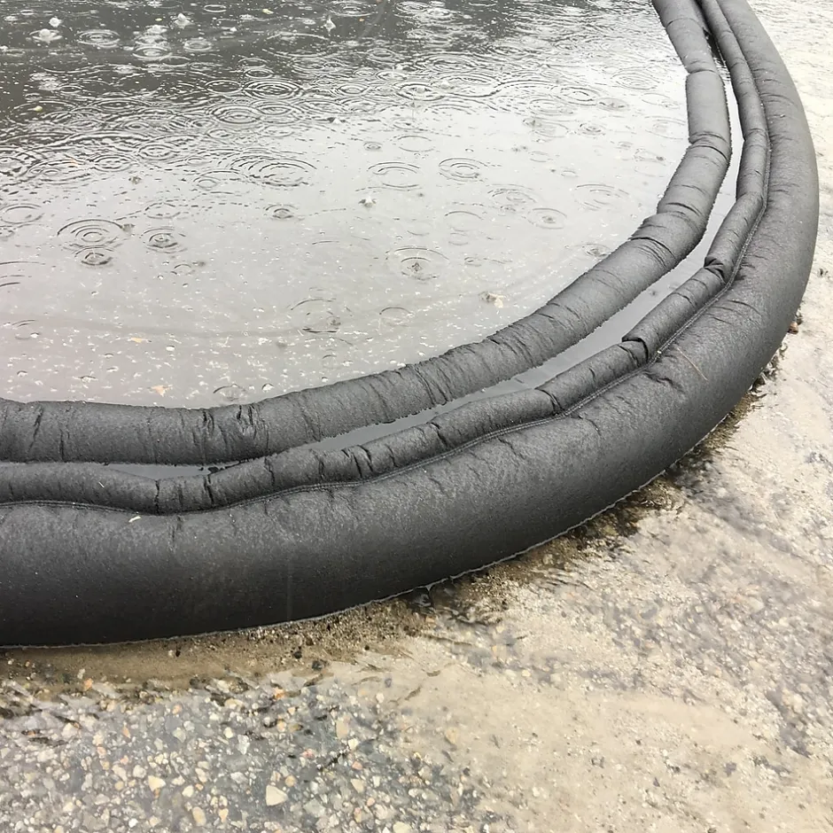 Sorbents & Spill Control<Quick Dam ™ Flood Barriers 3.5" x 10' (120") (QD610-1)