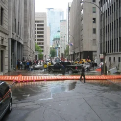 Sorbents & Spill Control<Quick Dam Universal Water Force Flood Control Dam (QDWGWL-2030)