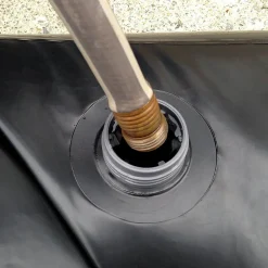 Sorbents & Spill Control<Quick Dam Universal Water Curb, Flood Control, 10" x 20', 1/Pack (QDWC1020)