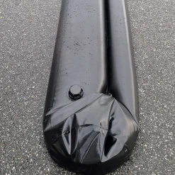 Sorbents & Spill Control<Quick Dam Universal Water Curb, Flood Control, 10" x 10', 1/Pack (QDWC1010)