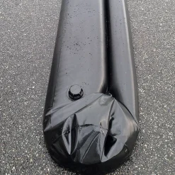 Sorbents & Spill Control<Quick Dam Universal Water Curb, Flood Control, 6.5" x 10', 1/Pack (QDWC610)