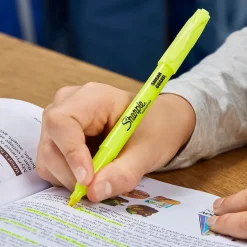 Sharpie Highlighter, Chisel Point, Assorted, 4/Pack (27174) Discount