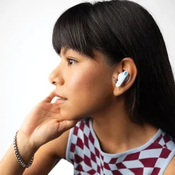 Skullcandy EcoBuds True Wireless Earbuds with Microphone & Charging Dock, Bluetooth, Glacier (S2EOW-Q764)