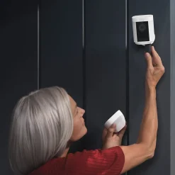 Security Cameras & Systems<Ring Spotlight Cam Pro Wireless Security Camera, Black (B09DRHPRT6)