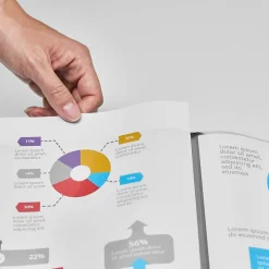 Staples Heavyweight Sheet Protectors, 11