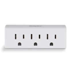 Surge Protectors & Power Strips<Staples 3-Outlet In-Wall Plug-In Power Adapter, White (22141)