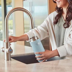 Water Bottles<Thermos Icon Stainless Steel Vacuum Insulated Water Bottle with Straw Lid, 32 oz., Glacier (IS2332GC4)